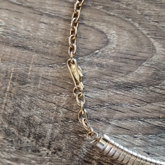 Vintage Sarah Coventry Goldtone Necklace - Picture 5 of 9